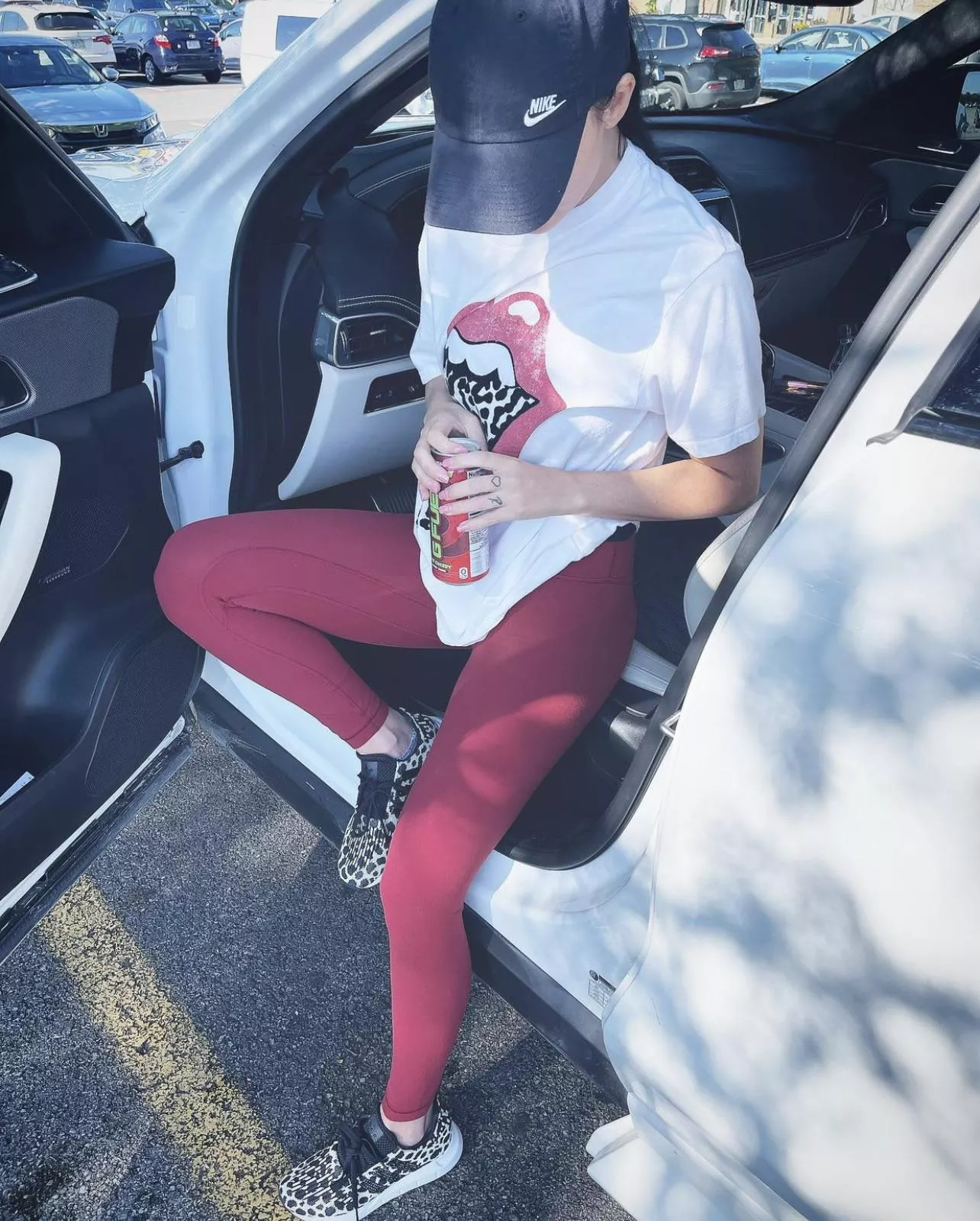 Who can send me the best pictures or videos of britt wearing leggings they most be up to date and send them through snap my username is britt_hot9549 need help cuming🤤 Who can send me the best pictures or videos of britt wearing leggings they most be up to date and send them through snap my username is britt_hot9549 need help cuming🤤