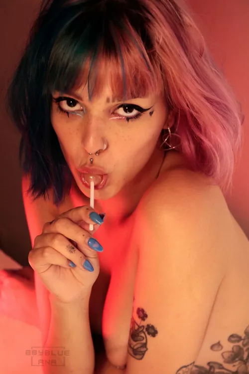 Who doesnโt love sucking? ๐ on lollipops, of course ๐๐ญ