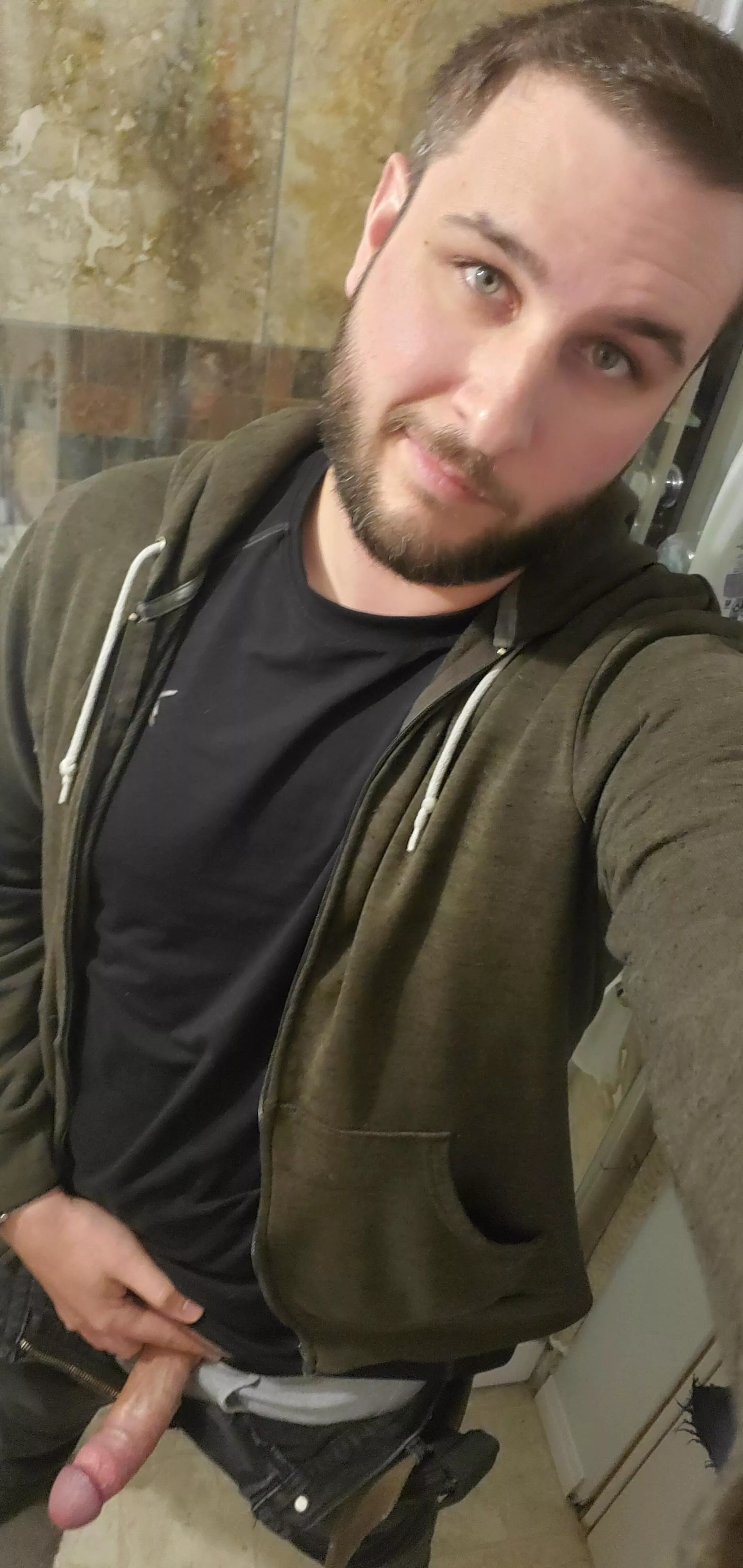 Who else is horny and needing to get off? 😋 Who else is horny and needing to get off? 😋
