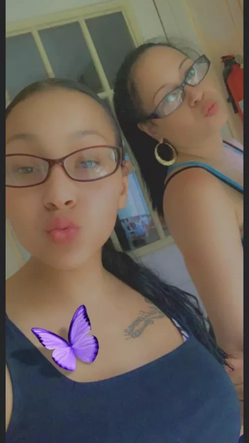 Who else just really wants to face fuck this cucks mom and sister against his bed while heβs sleeping?π€£π€£π