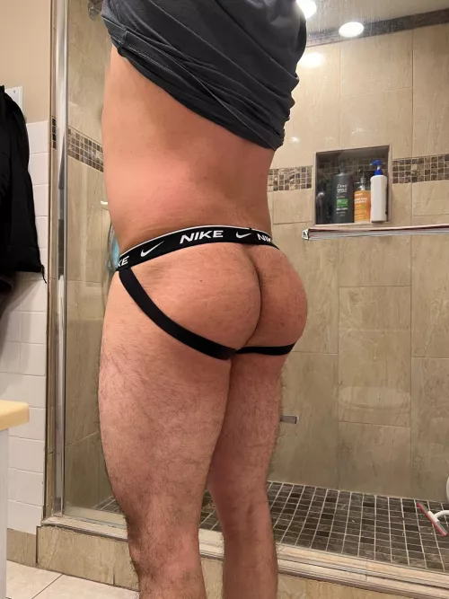 Who else like to workout in jockstraps?