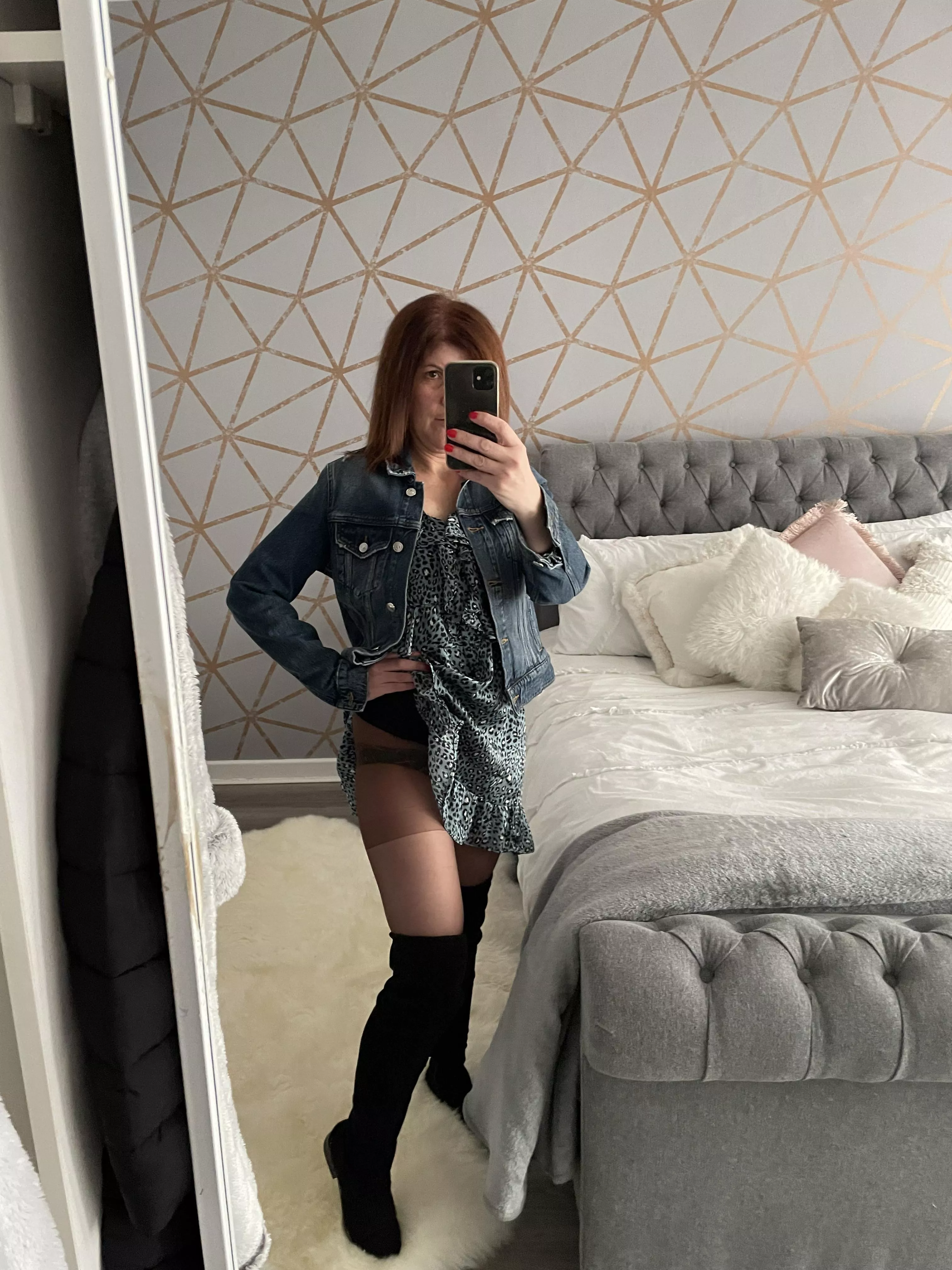 Who else loves thigh high boots with pantyhose and a short dress 💋