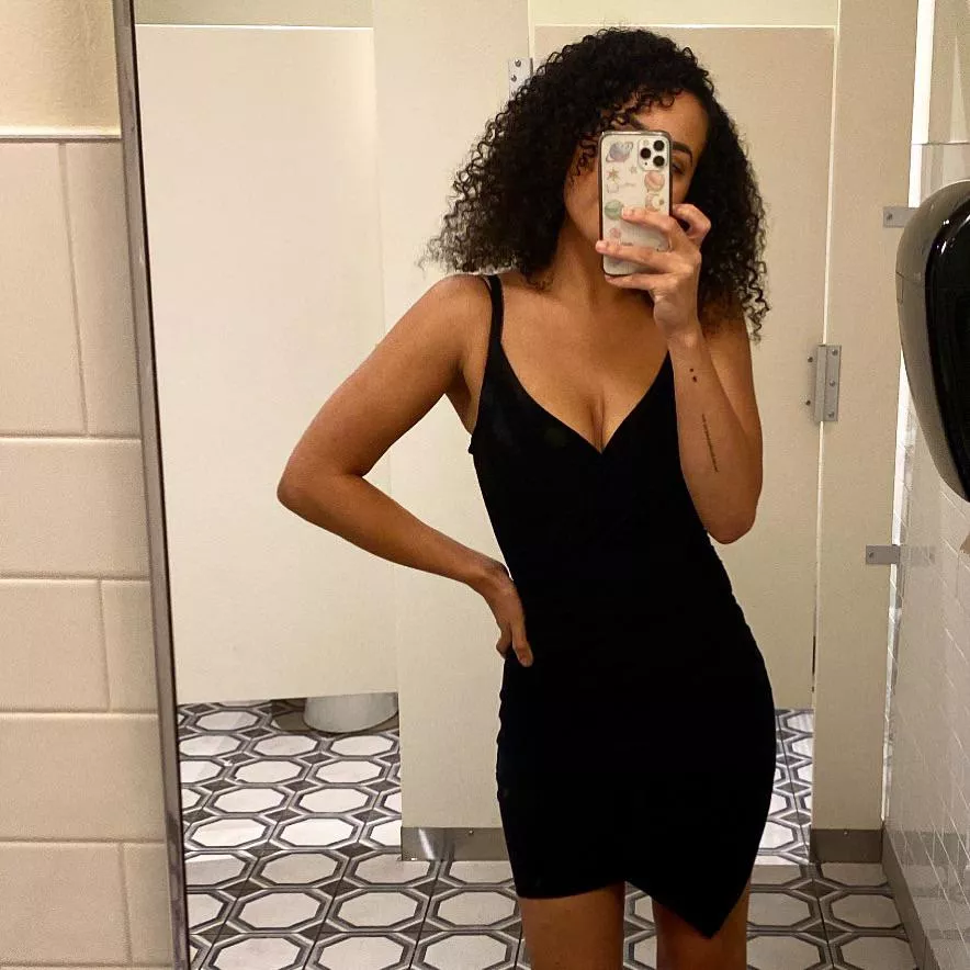 Who else loves wearing a little black dress with nothing underneath? 😈