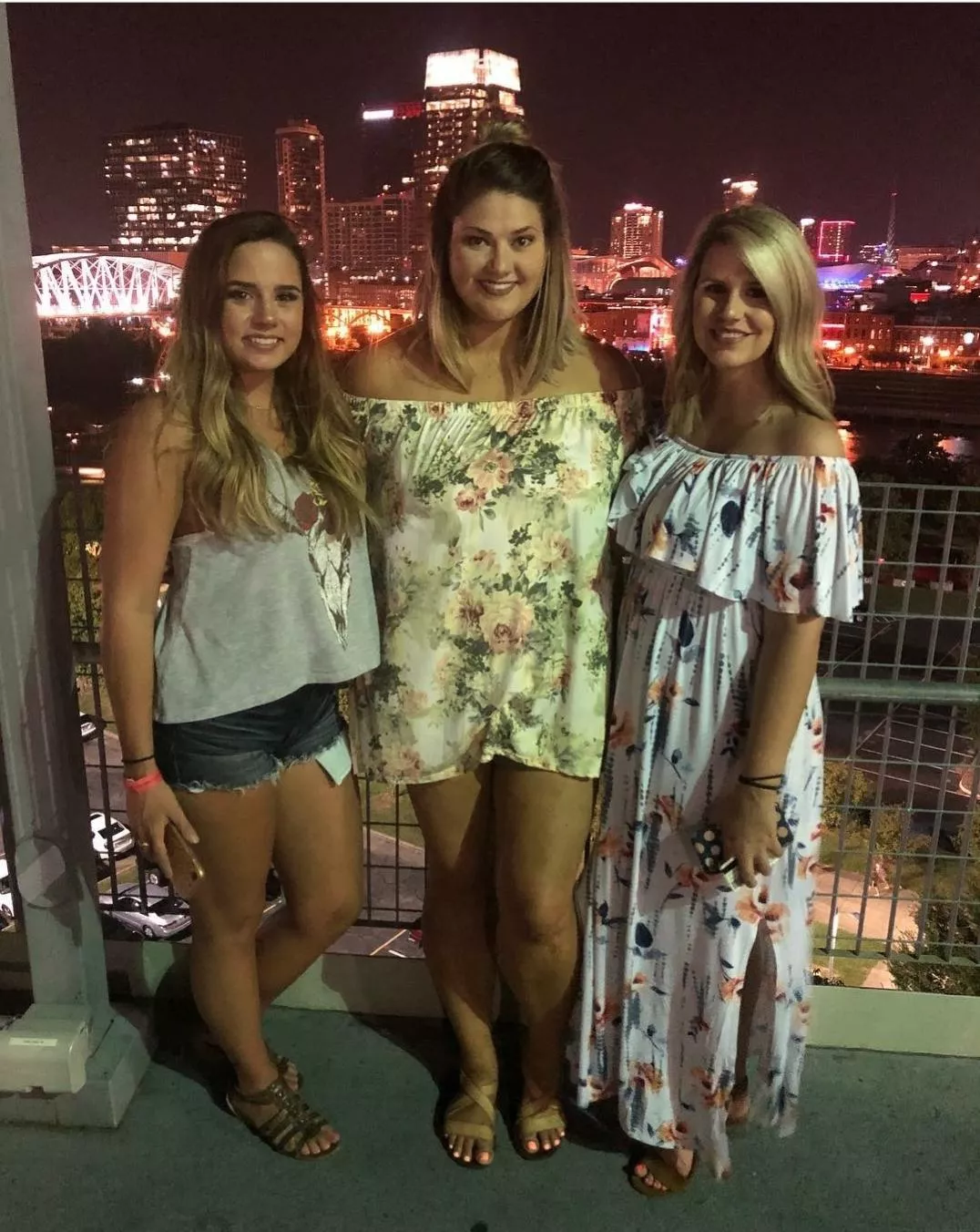 Who gets it in the ass, who gets it in the pussy, who gets it in the mouth? Who gets it in the ass, who gets it in the pussy, who gets it in the mouth?