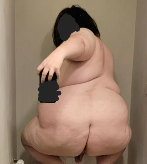 Who has a place for me to sit? 😜