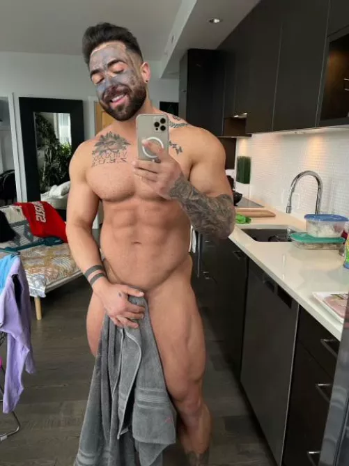 Who is down to cum over for some self care ;)