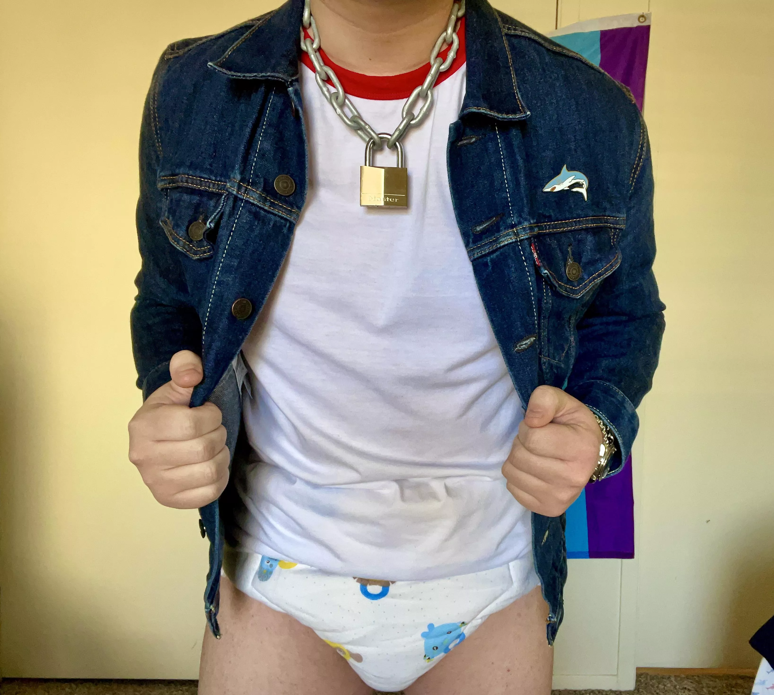 Who is willing to watch over this bad boy of a sub? Who is willing to watch over this bad boy of a sub?