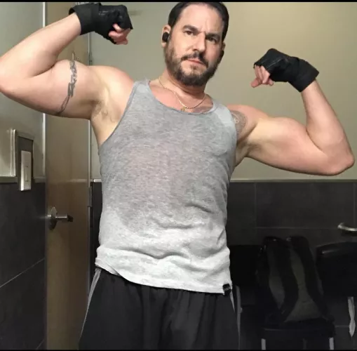 Who is your daddy? Me, your 54yo daddy. All sweaty from training at the gym.