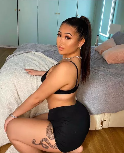 Who knows who this is