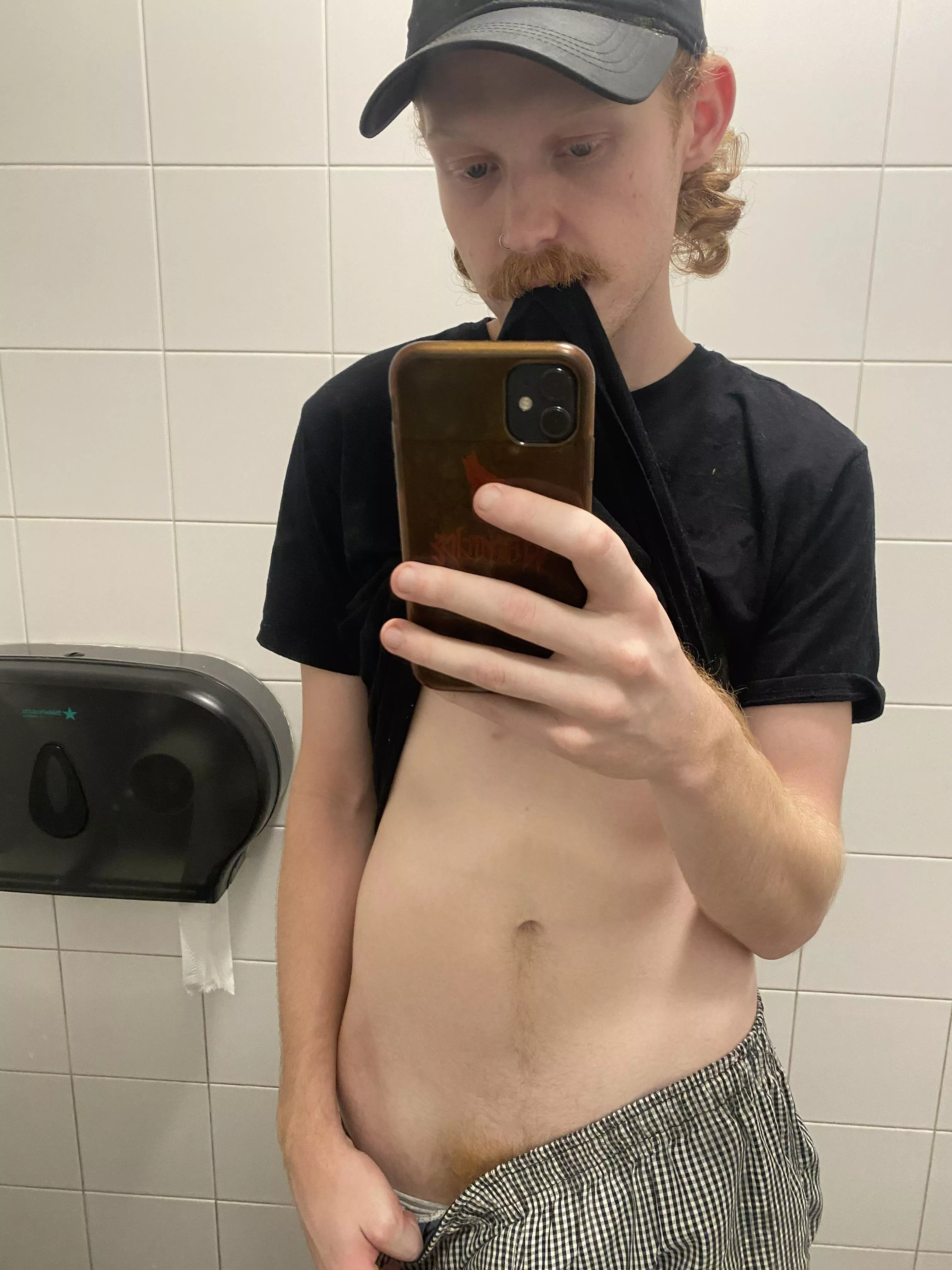 Who likes a bro that can cook?