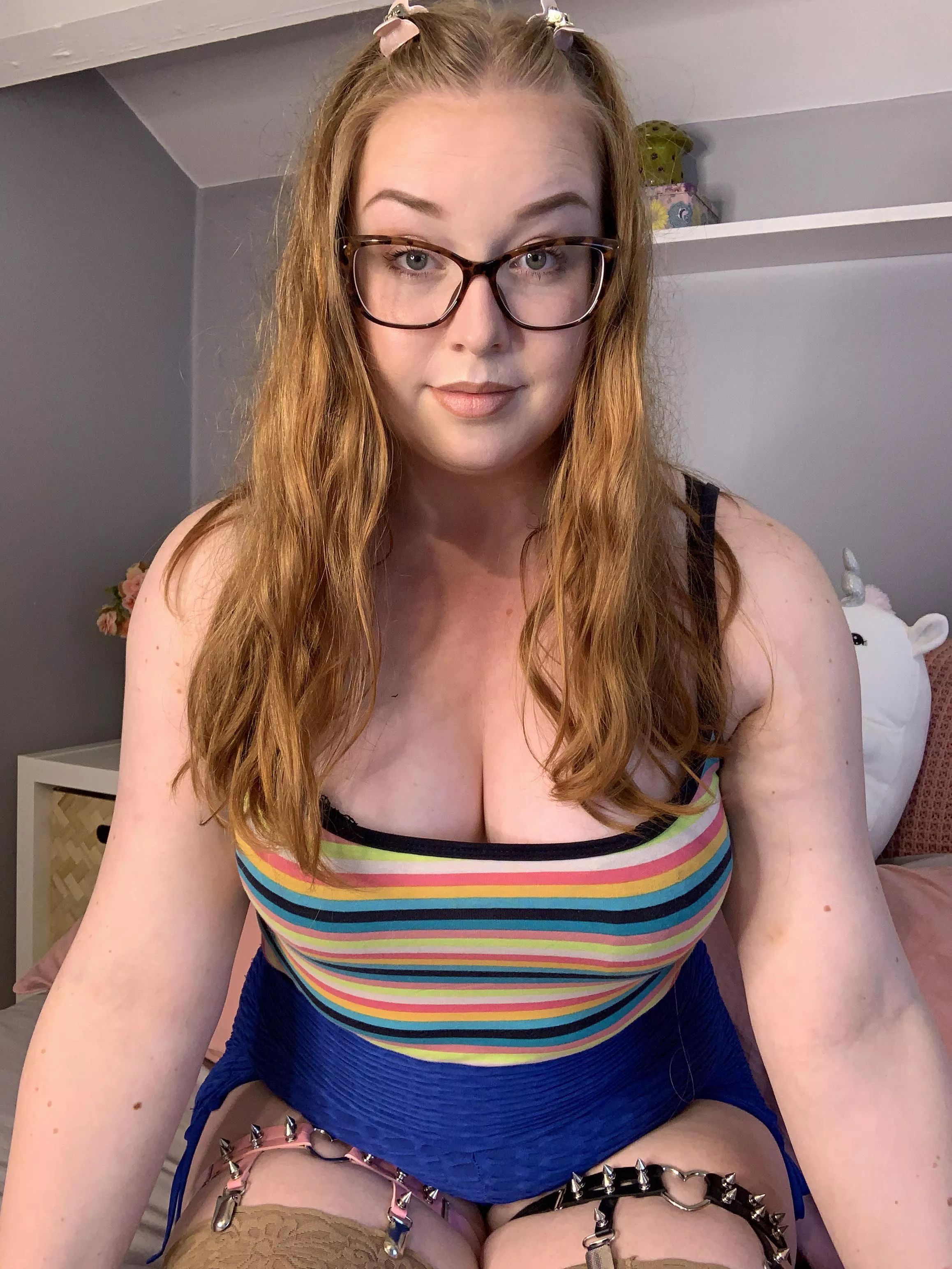 Who likes chubby redheads?