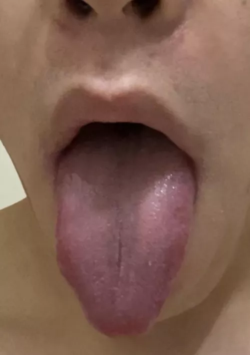 Who likes doing slutty ahegao face? Dm me!