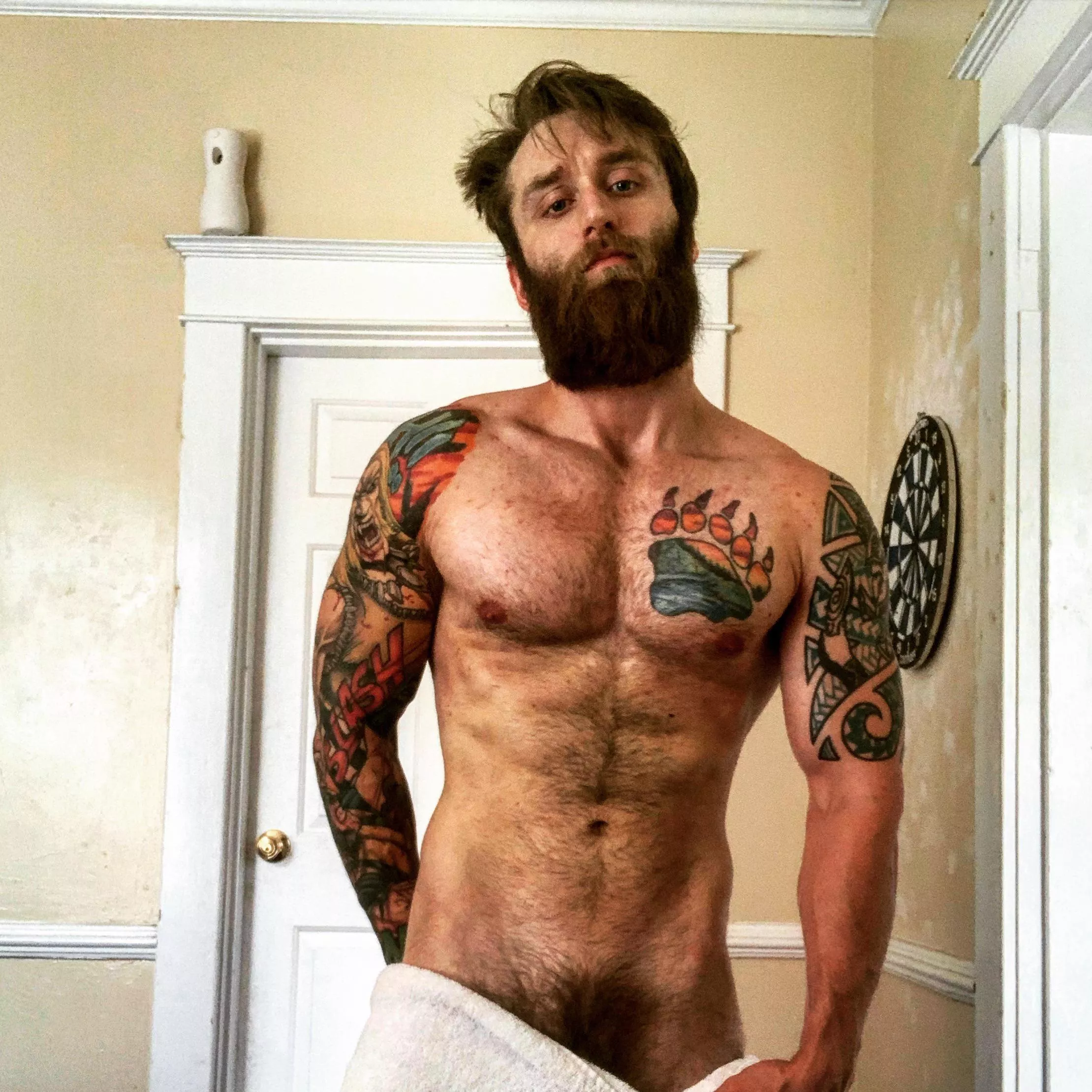 Who likes hairy nerds