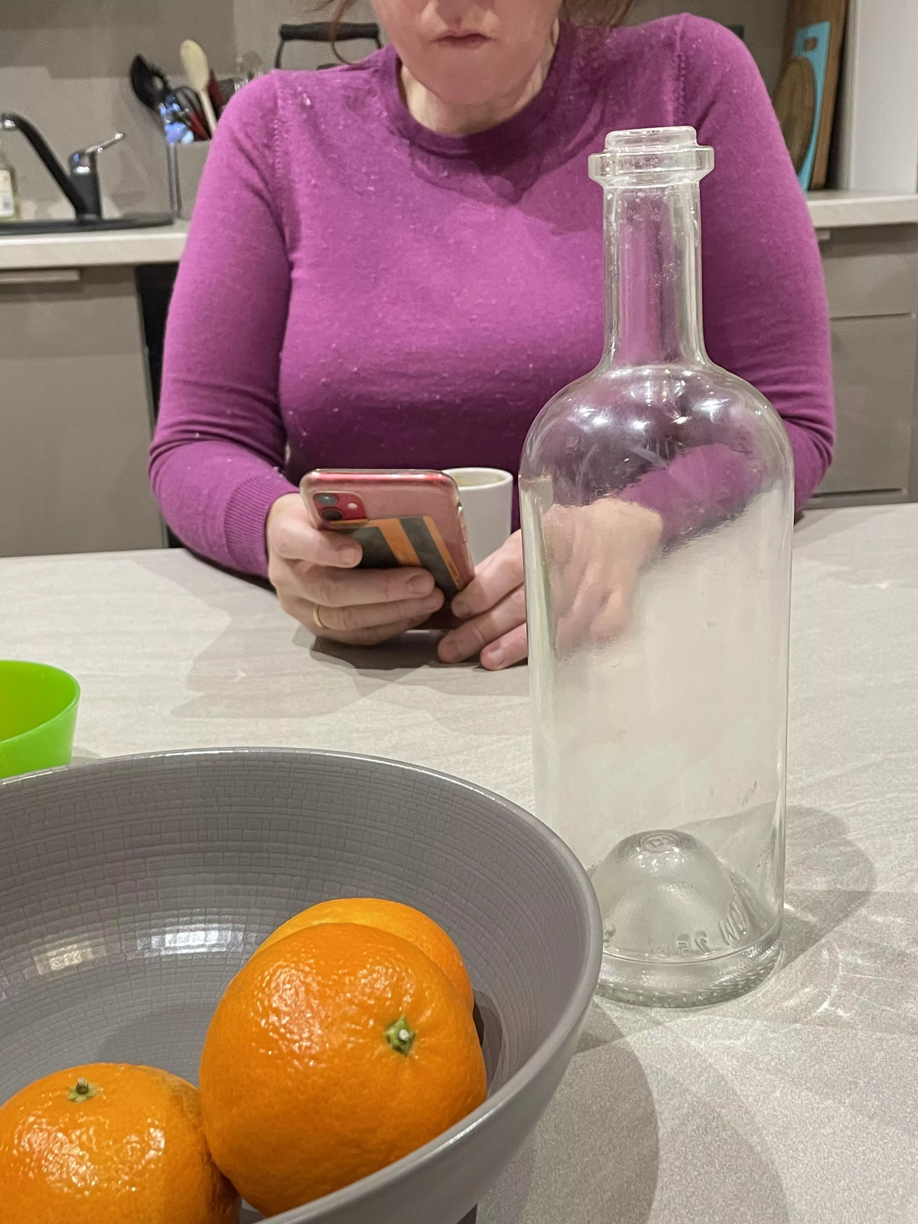 who likes my moms big tits ?