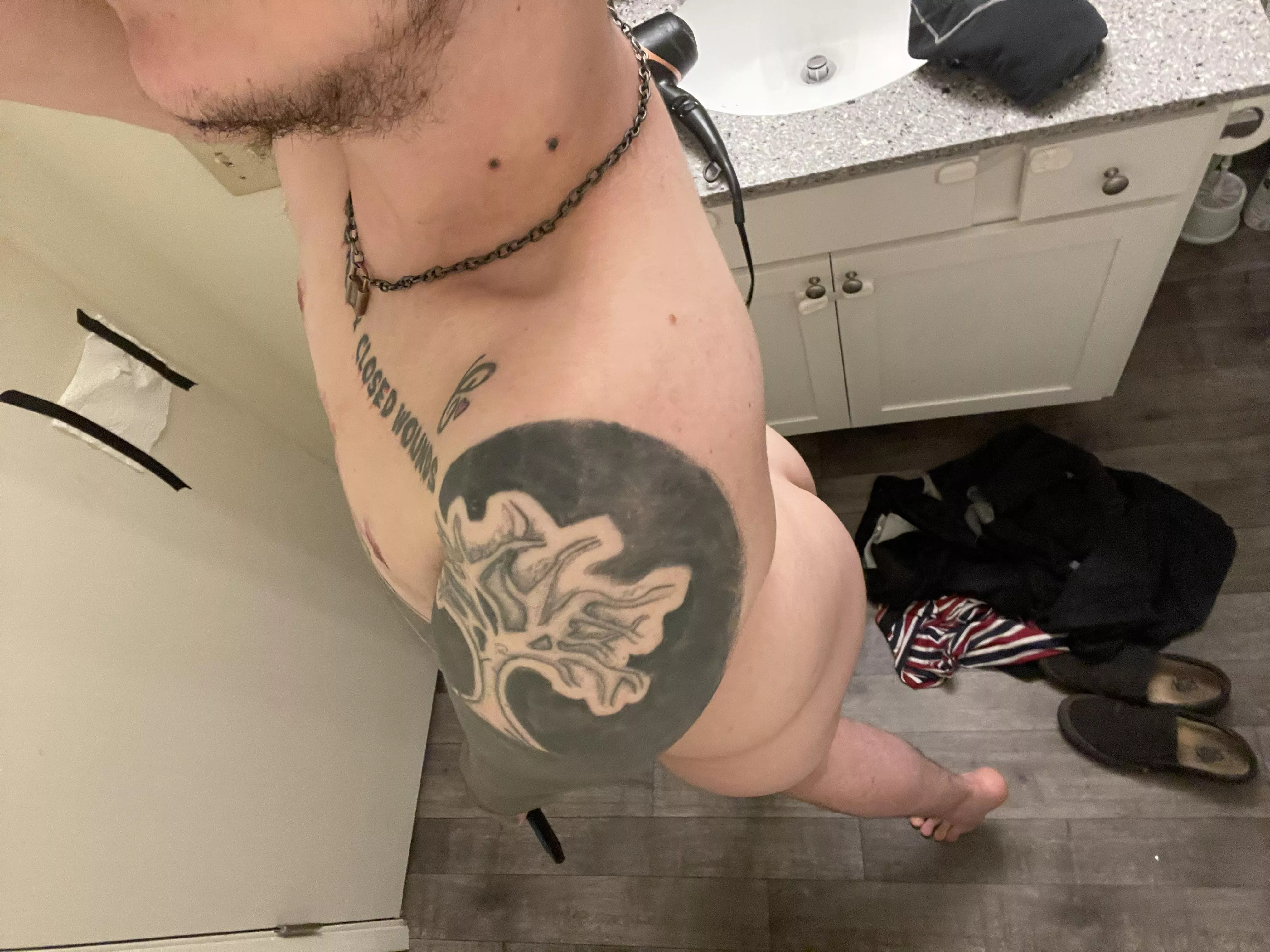 Who likes my vampire bites? Who likes my vampire bites?