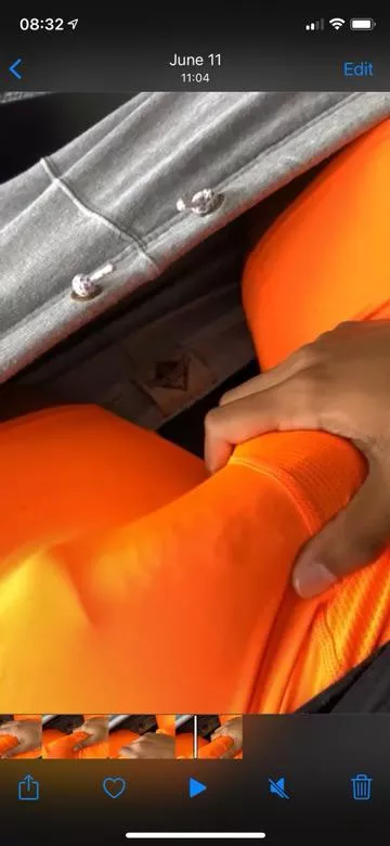 Who likes orange 🍊