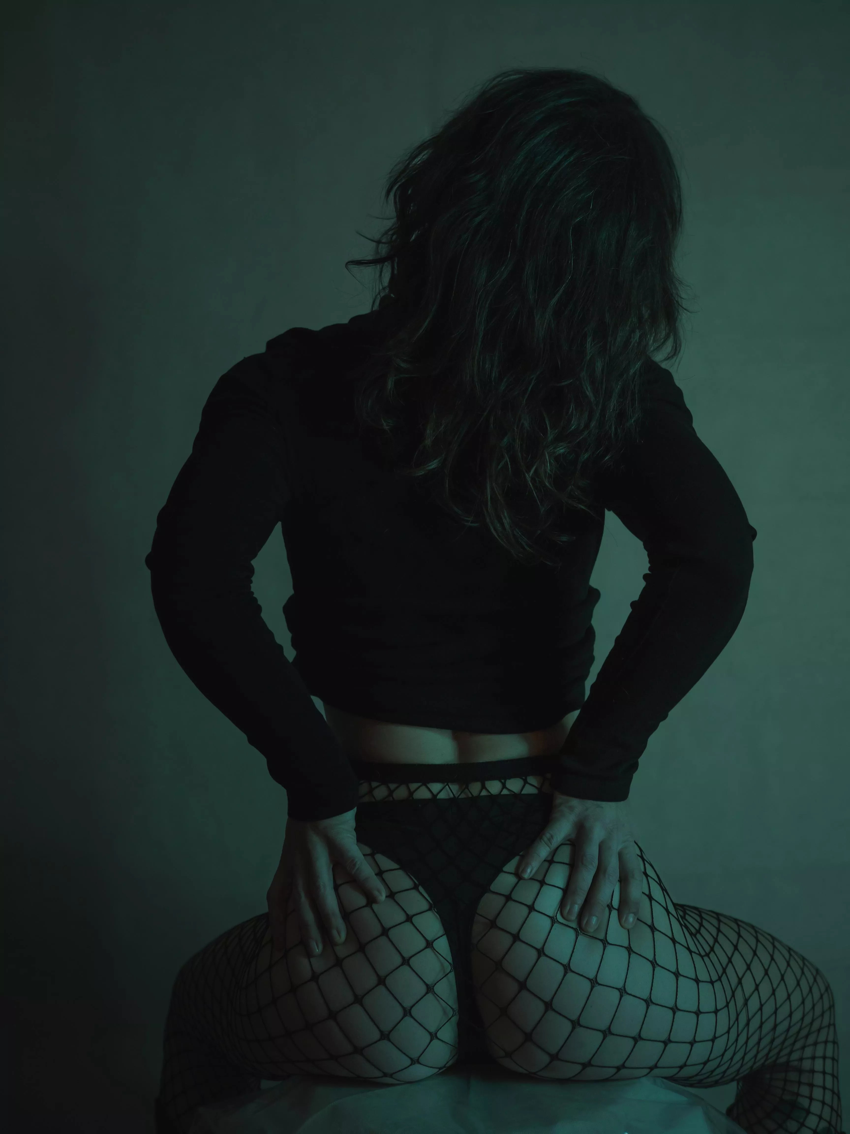 Who loves fishnets 😈