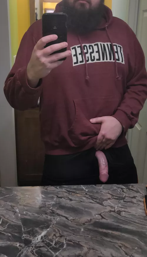 Who needs a pounding this vday?