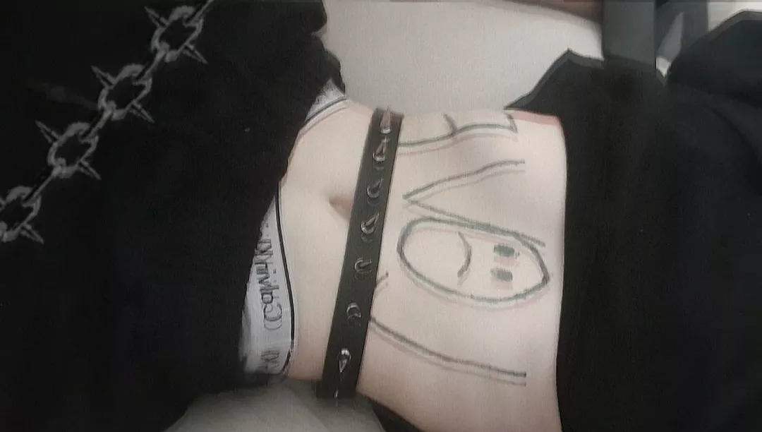 who of U want to starve me and only let me get shit, piss, cum, and the worst U can imagine