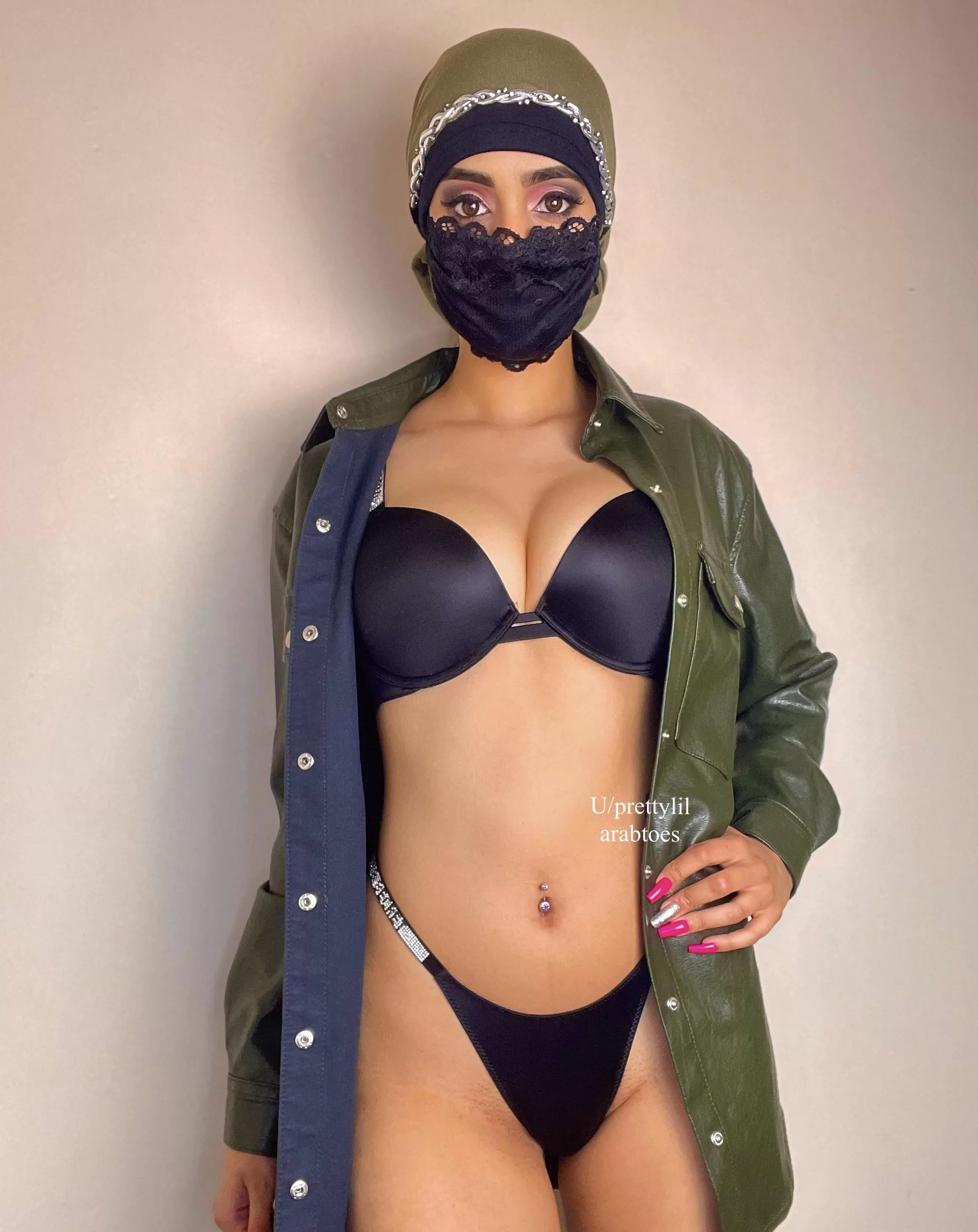 Who ordered a 100 lbs cum slut?😈 Who ordered a 100 lbs cum slut?😈