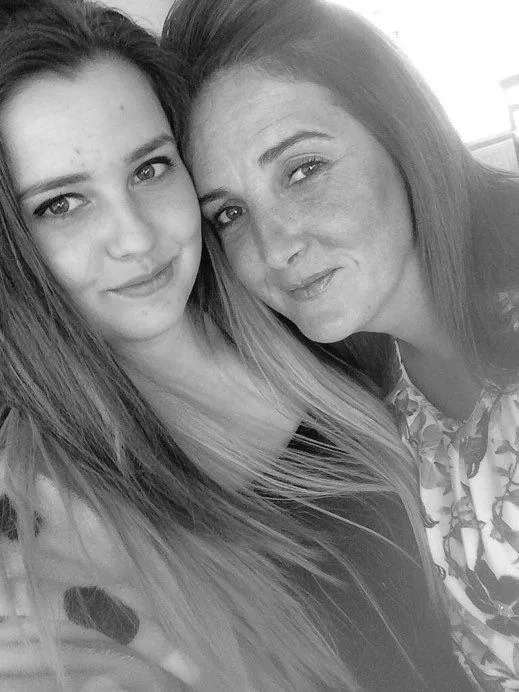 Who to kiss and who to facefuck? (Can be same)