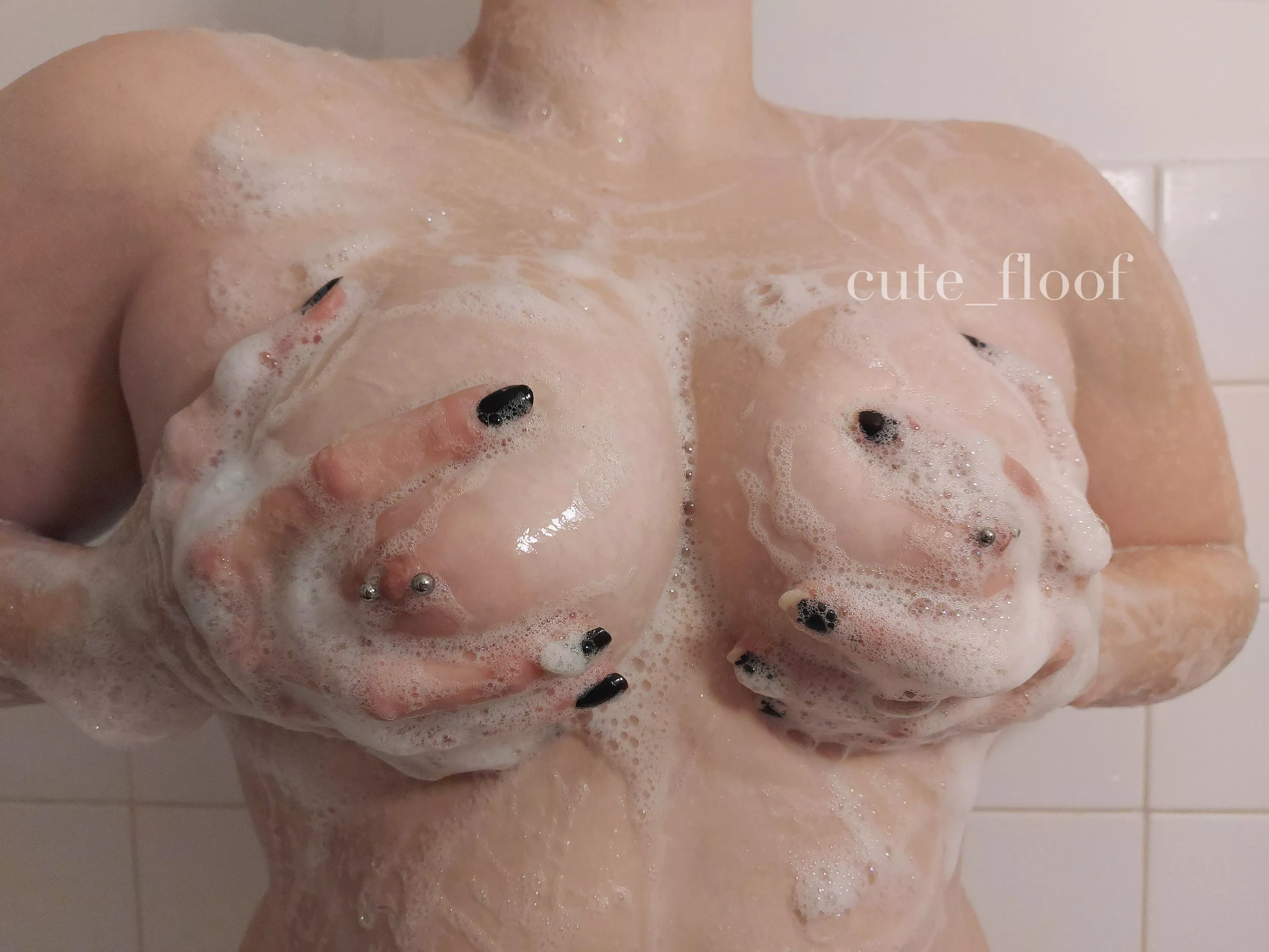 Who wanna help me get my boobies clean?