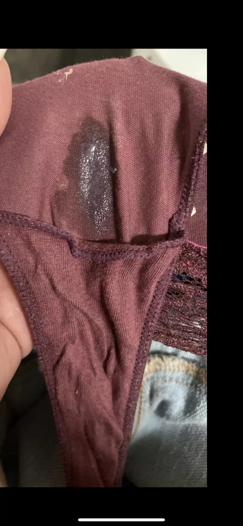 Who wants a 👅 (38f)