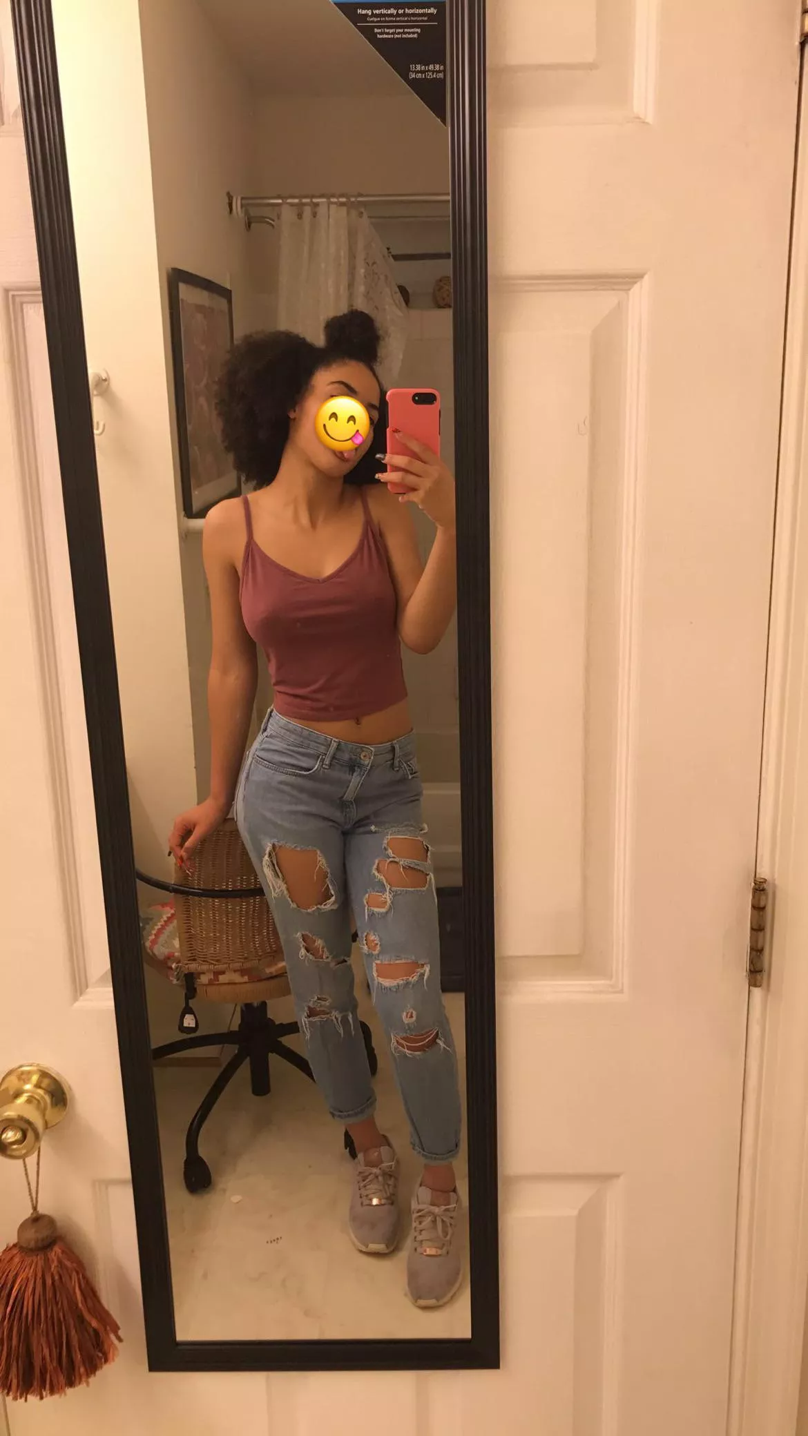 Who wants my 19yo Gf’s Dropbox?! 😋 full of nude pics/vids! Kik: Bbgun8149