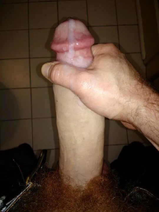 Who wants my ginger cum?