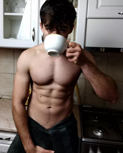 Who wants my milk?😈