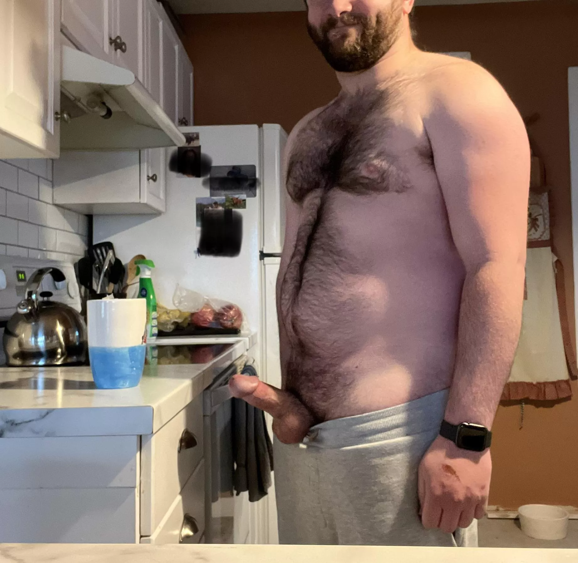 Who wants the d.. tea😜