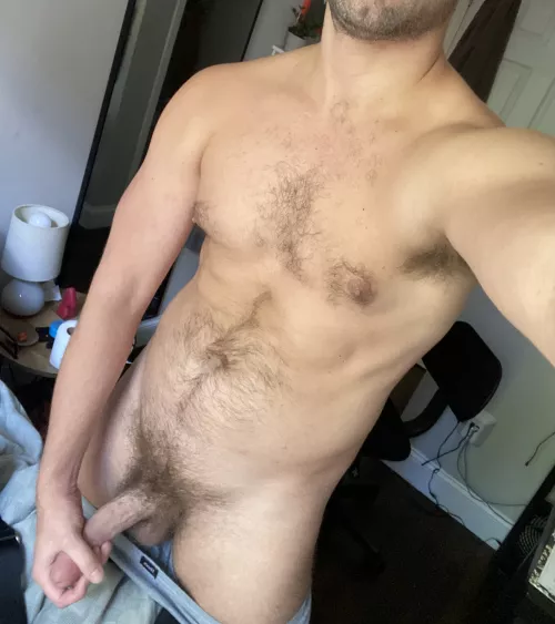 who wants this cock inside them?