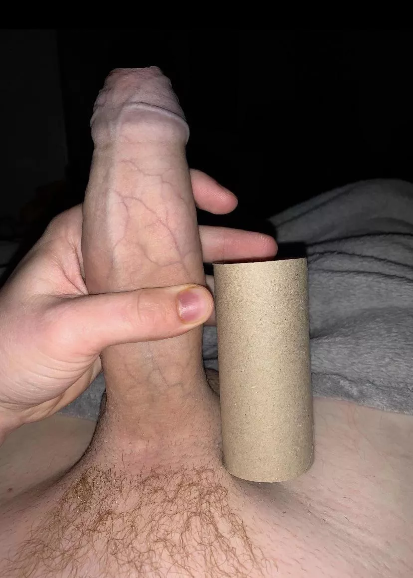 Who wants to chat? I’m horny😈