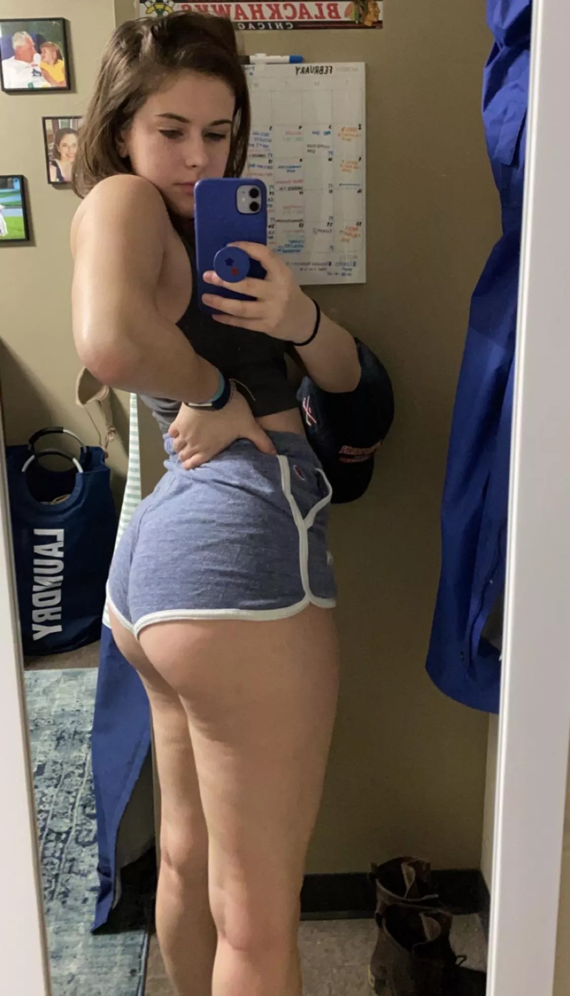 Who wants to clap this ass?👀