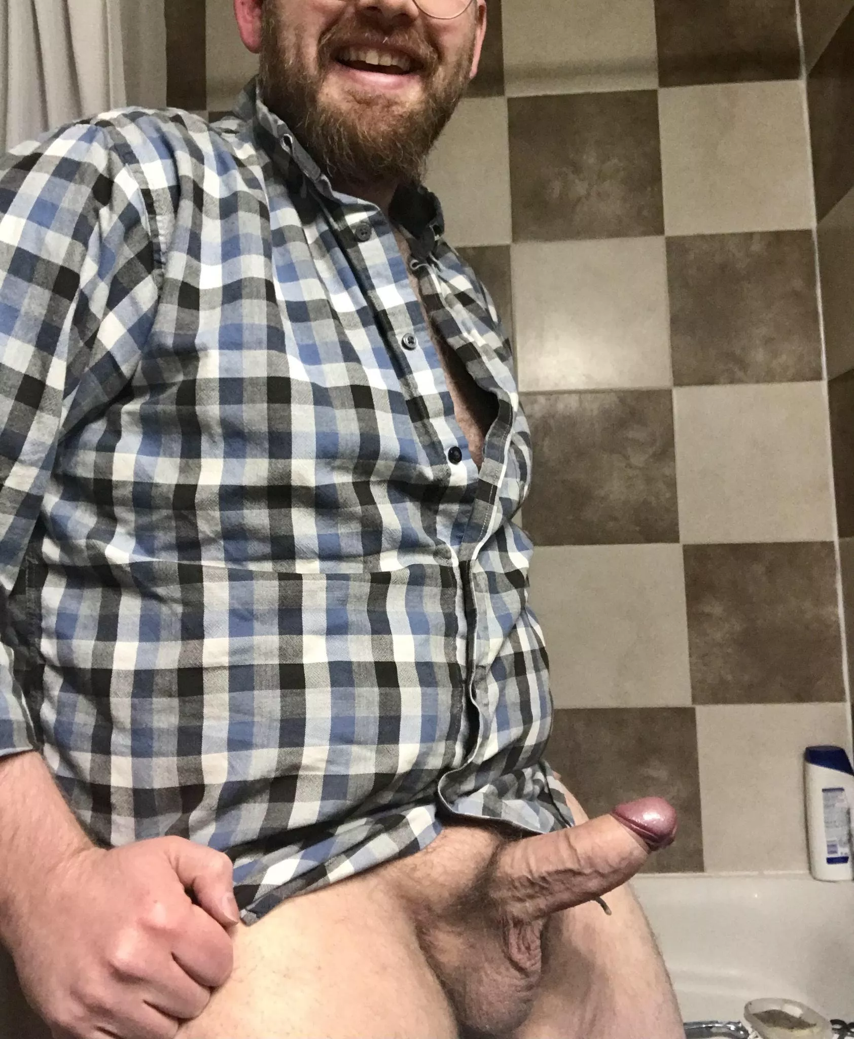 Who wants to convince me to avoid chores this afternoon and fucking for the rest of the day? Who wants to convince me to avoid chores this afternoon and fucking for the rest of the day?
