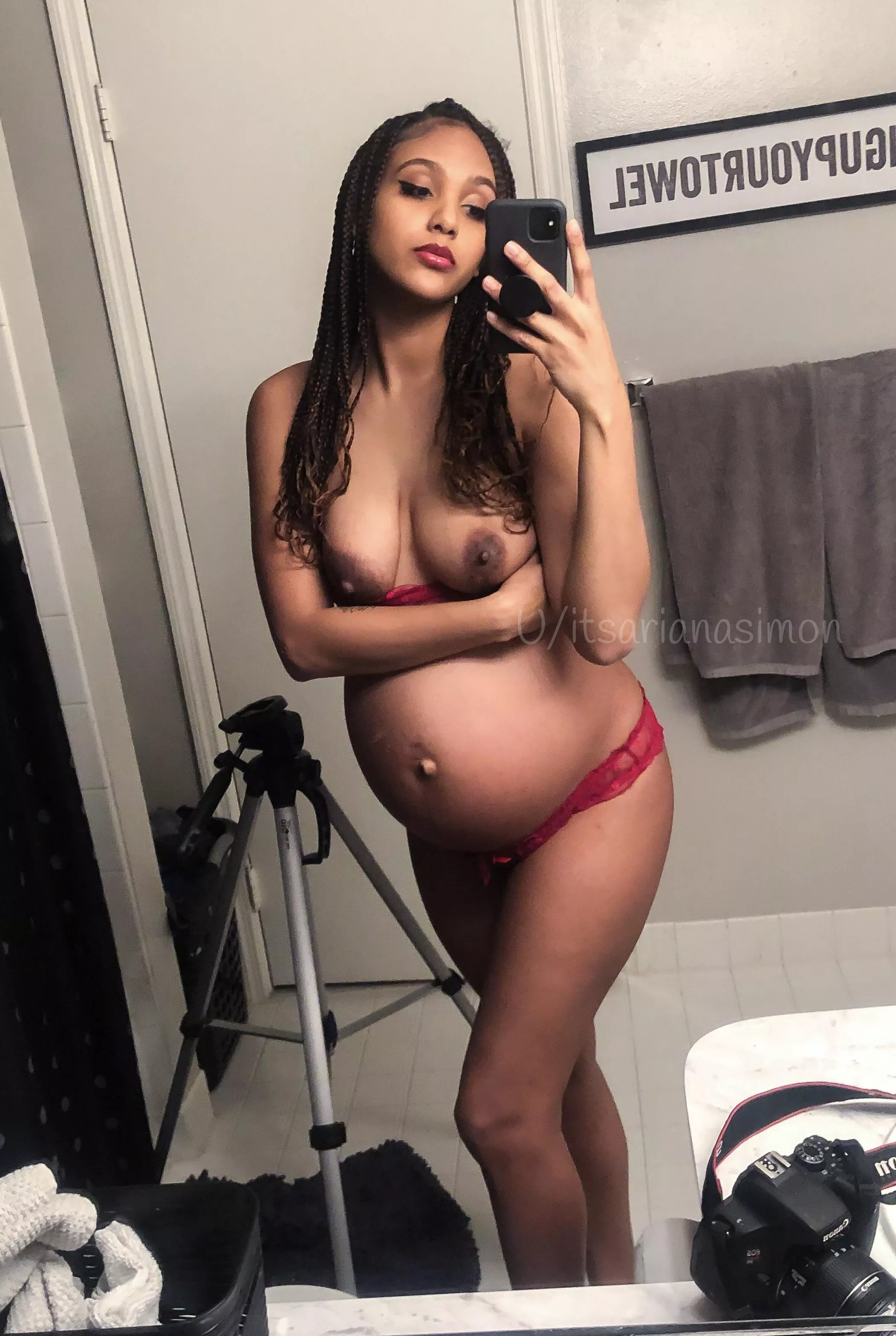 Who wants to cum on my tits next