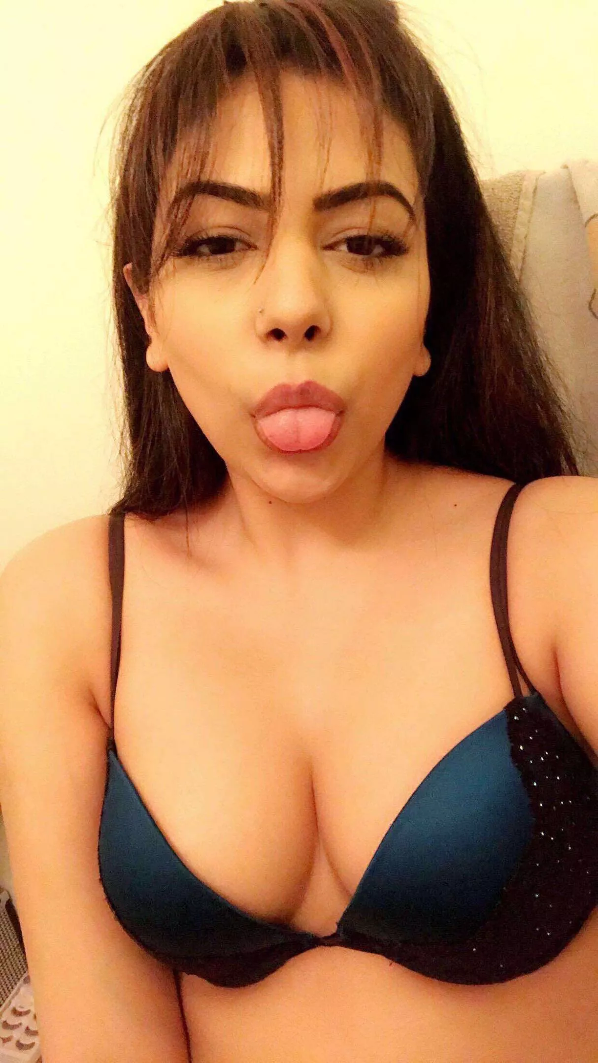 Who wants to cum on this bitch?