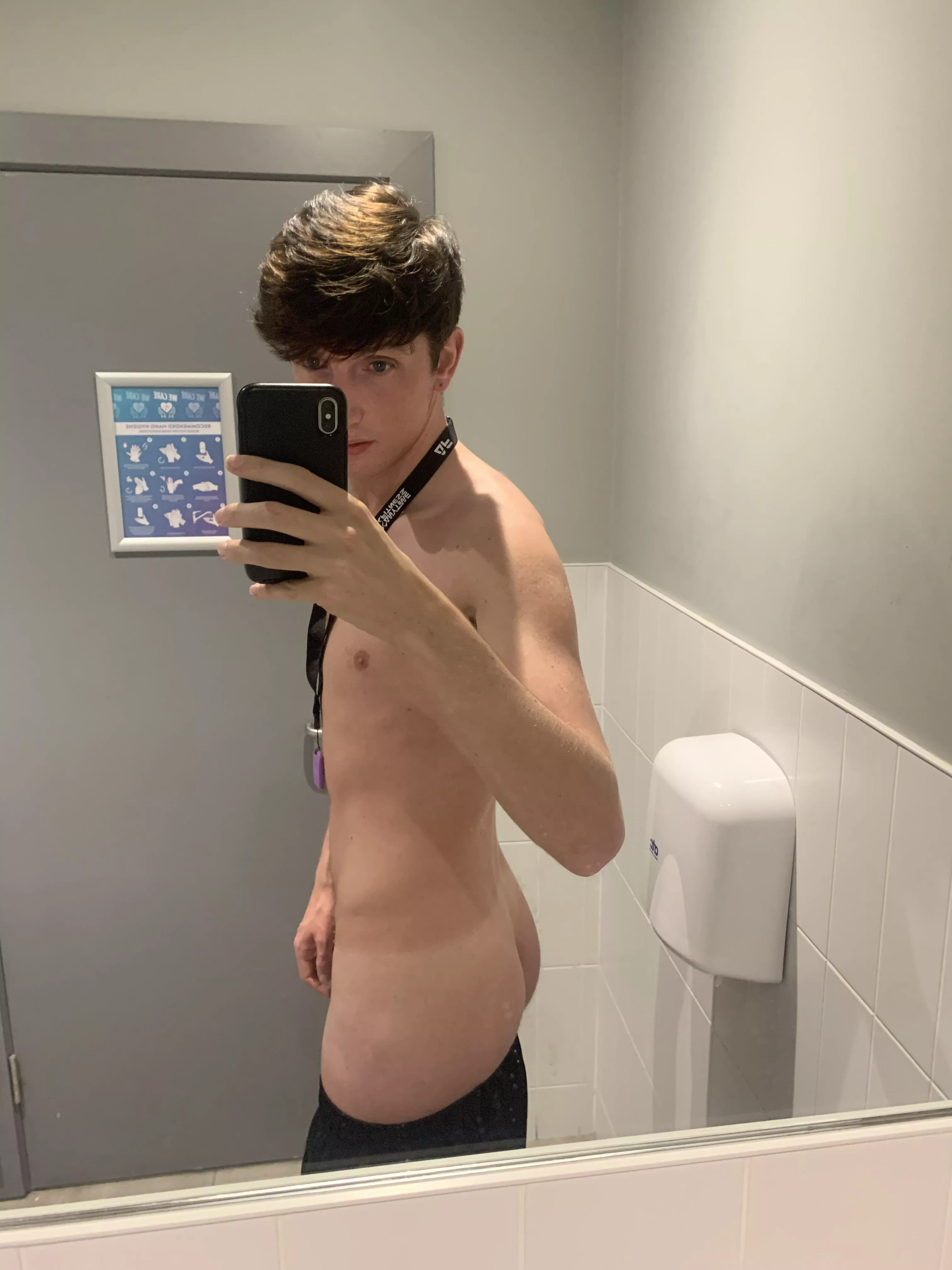 Who wants to destroy an Irish boys ass in the locker room?