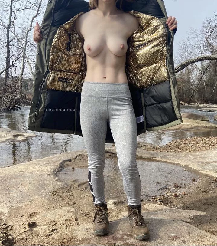 who wants to (f)ree hike with me?