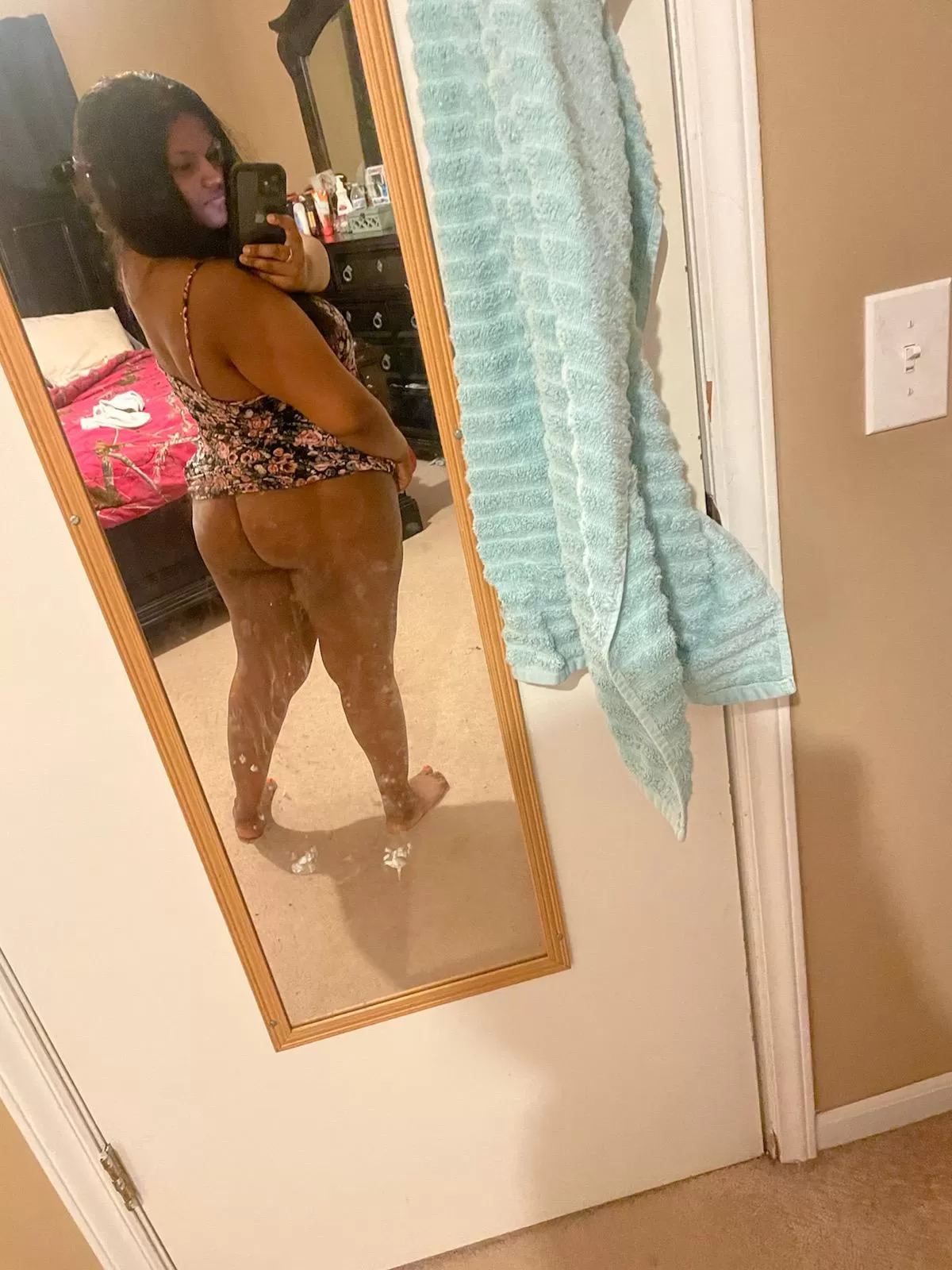 Who wants to fuck her Who wants to fuck her