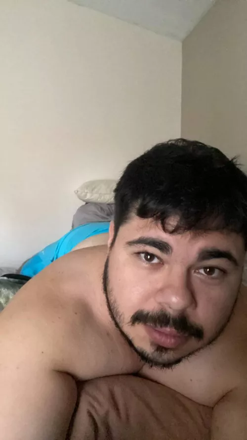 Who wants to get under me?