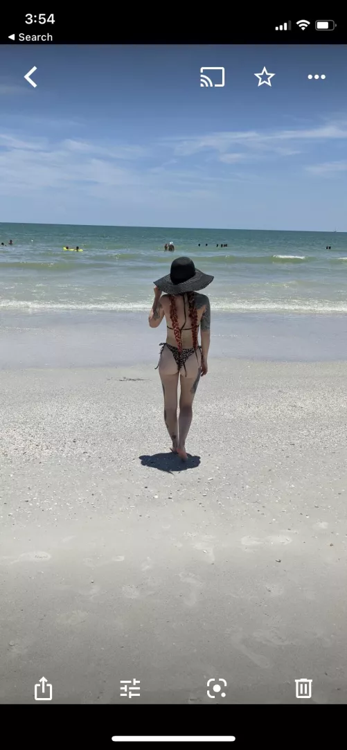 Who wants to go to Florida?