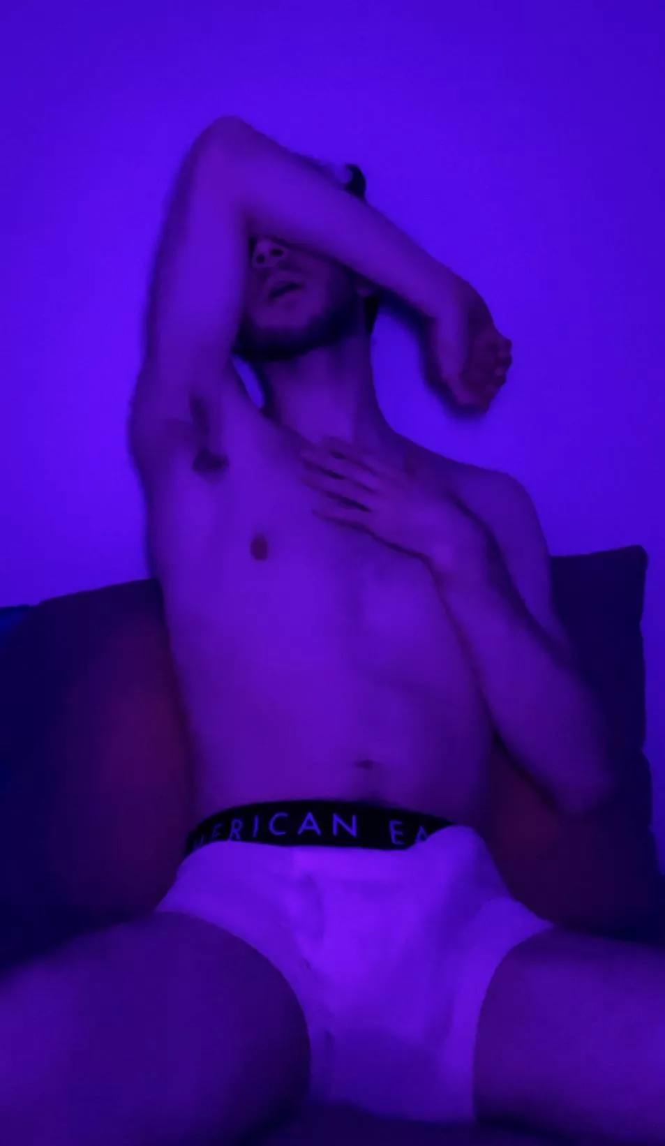 who wants to help me with my first orgasm of 2022?