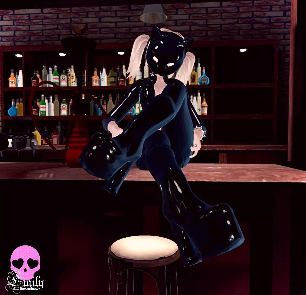 Who wants to obey me today? Today I am in such a mood😈 look at the stream🖤 https://chaturbate.com/emyliveshow