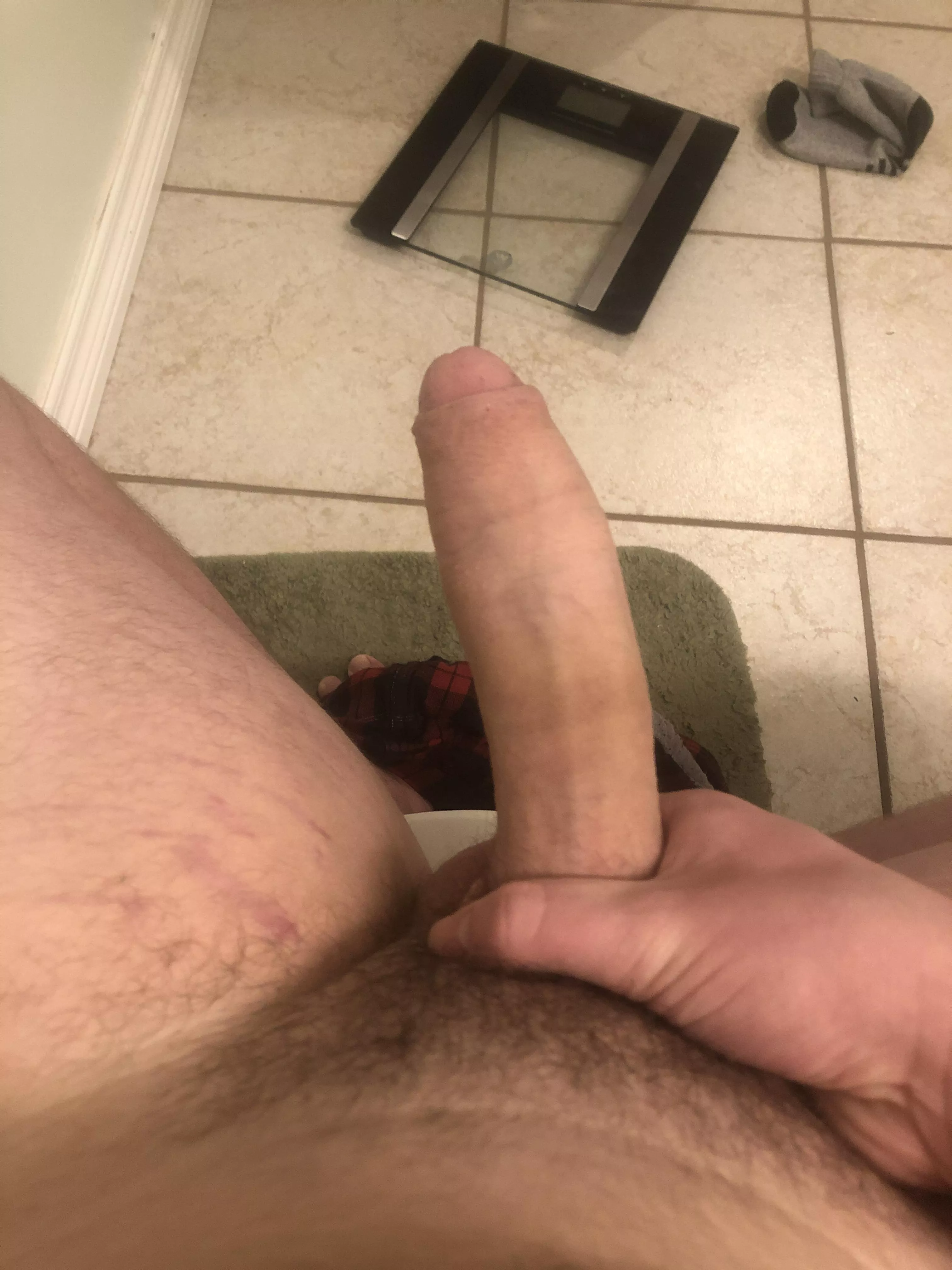 Who wants to rate my 19 year old dick