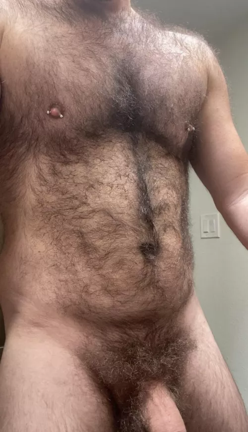 Who wants to rub my coat? 😈