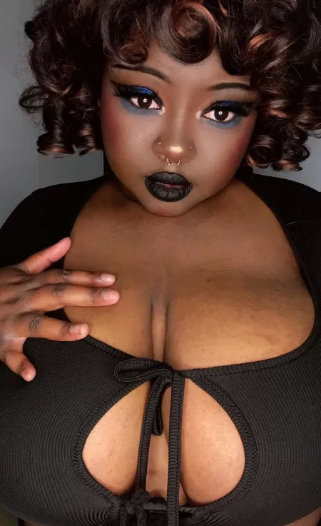 Who wants to ruin my makeup?