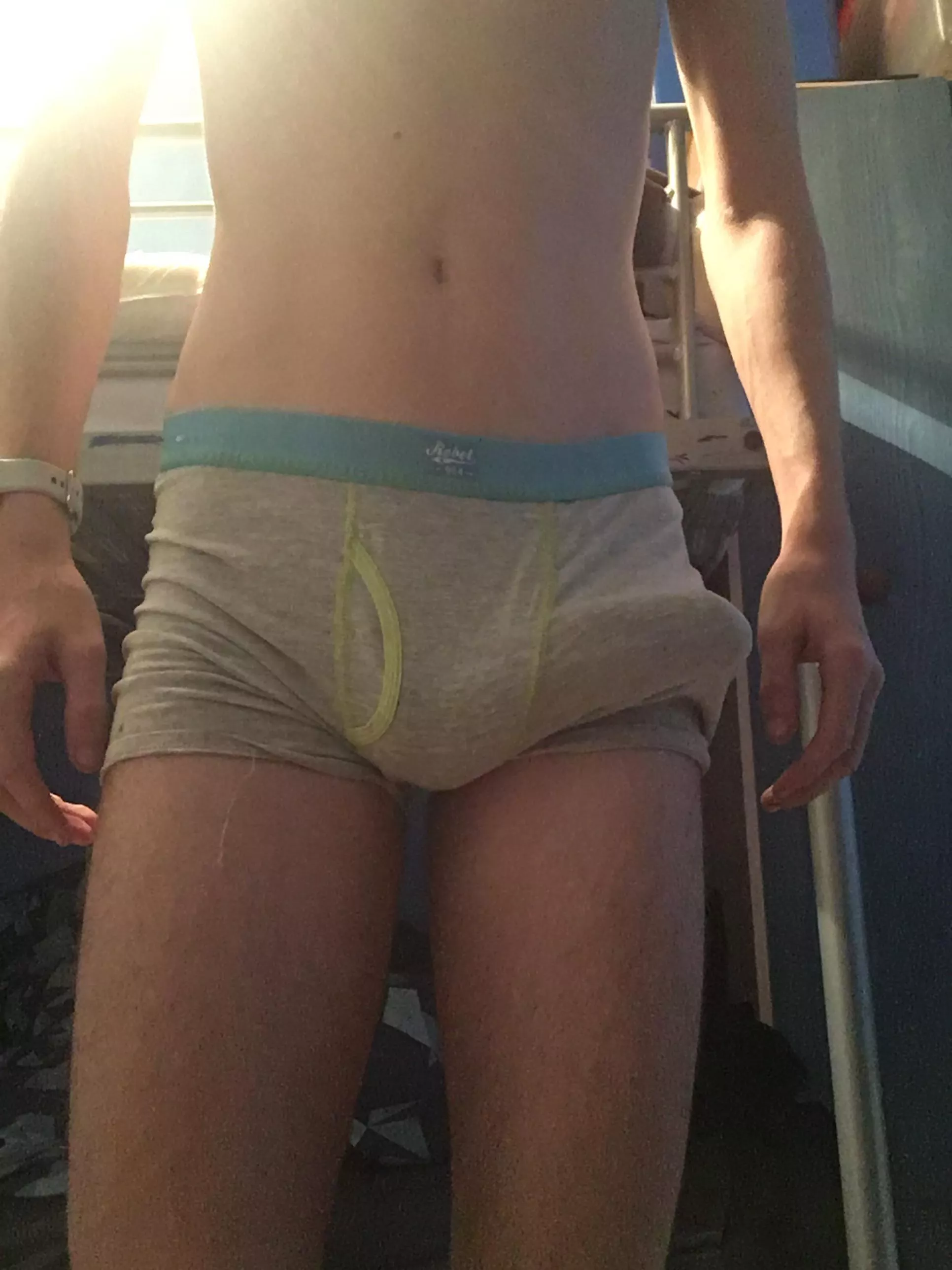 Who wants to see it pop out Who wants to see it pop out