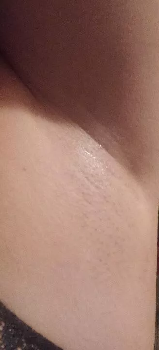Who wants to taste my sweat :) Who wants to taste my sweat :)