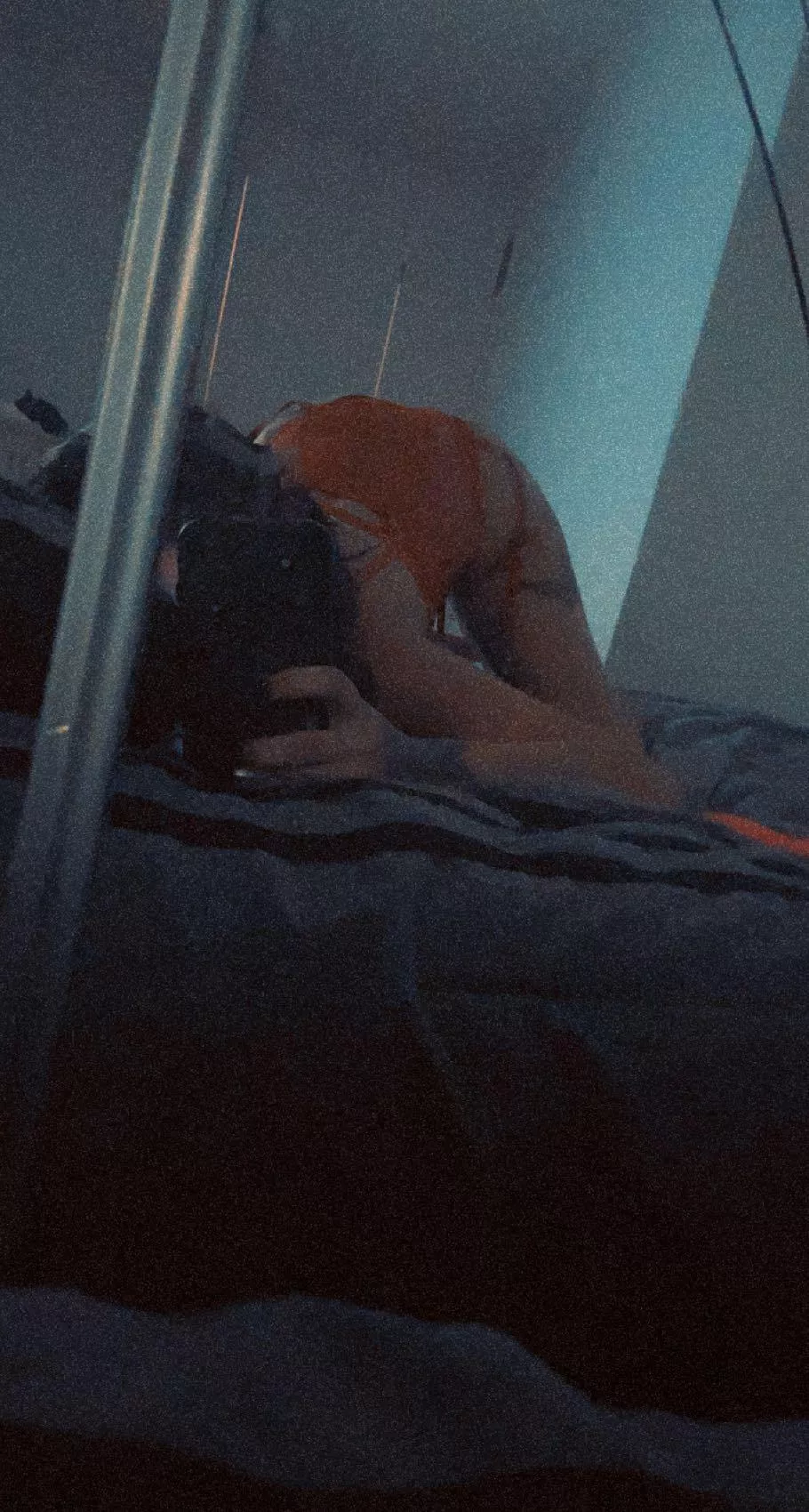 who wants to tie me up?